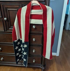 Vintage America Red and White Scarf